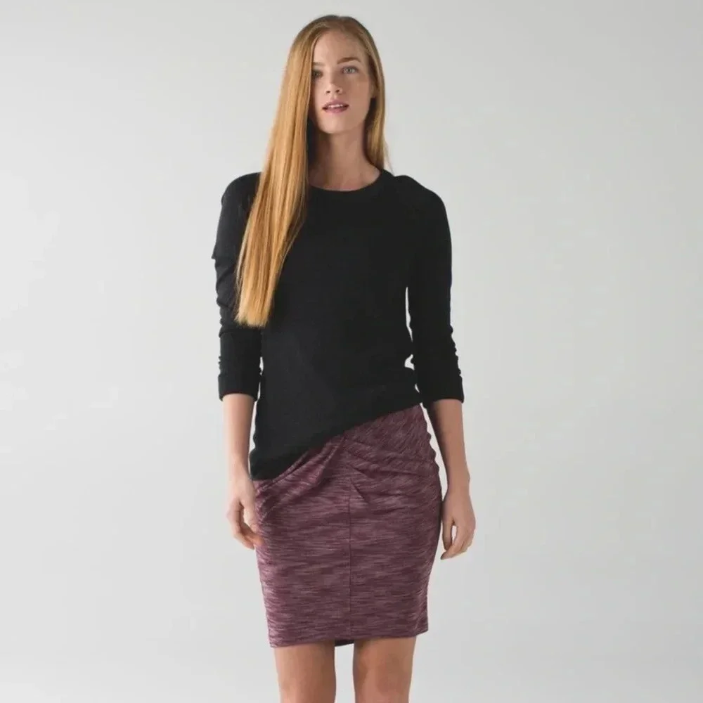 Lululemon &go Where-To Skirt in Heathered Bordeaux Drama